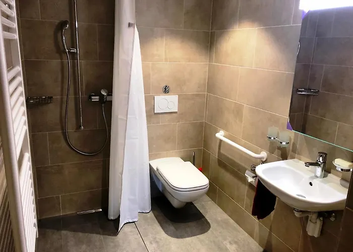 Mpa韦比尔村酒店 * 韦尔比耶