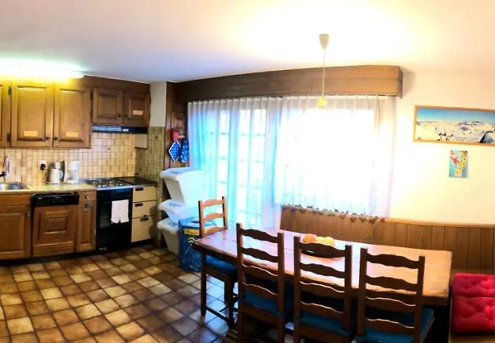 Mpa韦比尔村酒店 旅馆 *