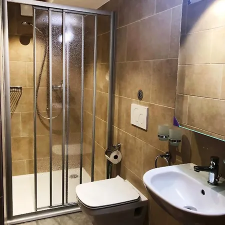 Mpa韦比尔村酒店 韦尔比耶